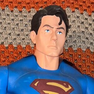 Marvel Hero Figure with Blue Suit and burgandy Cape
30" 2006